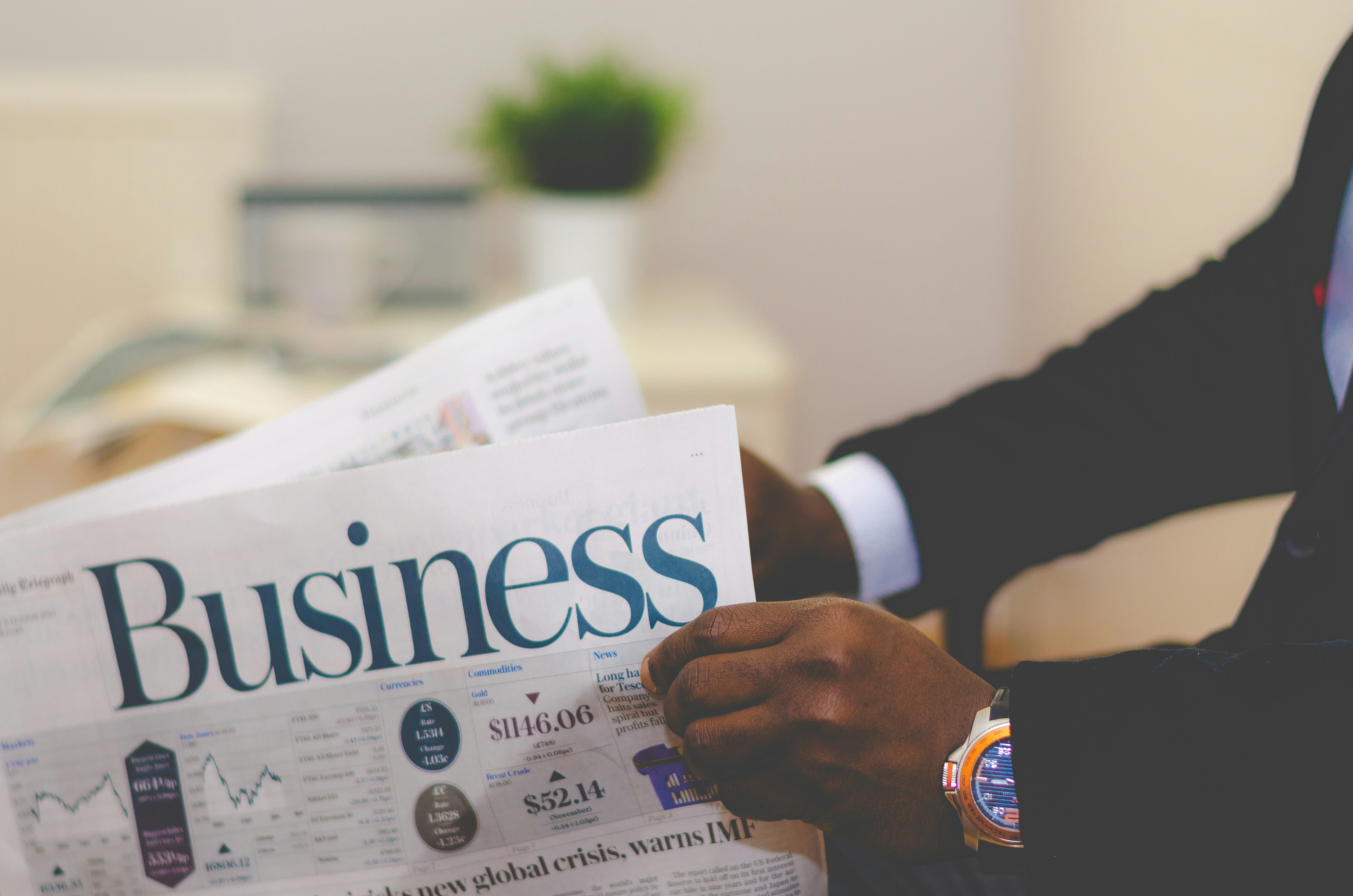 Portfolio Optimization Strategy untuk Memaksimalkan Nilai Investasi dan Mengurangi Risiko Bisnis