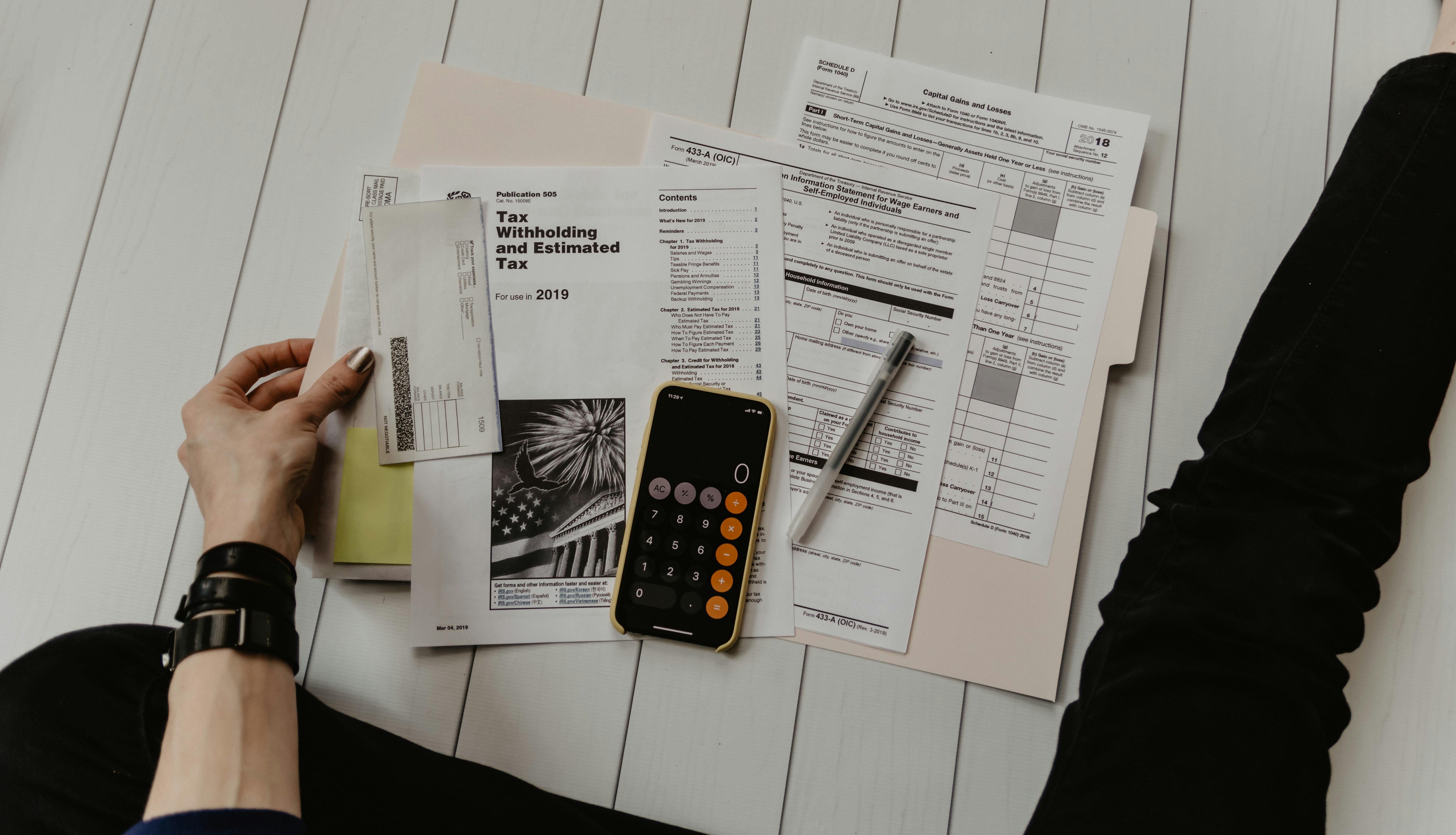 Scenario Planning untuk Menguji Ketahanan Bisnis terhadap Risiko Investasi